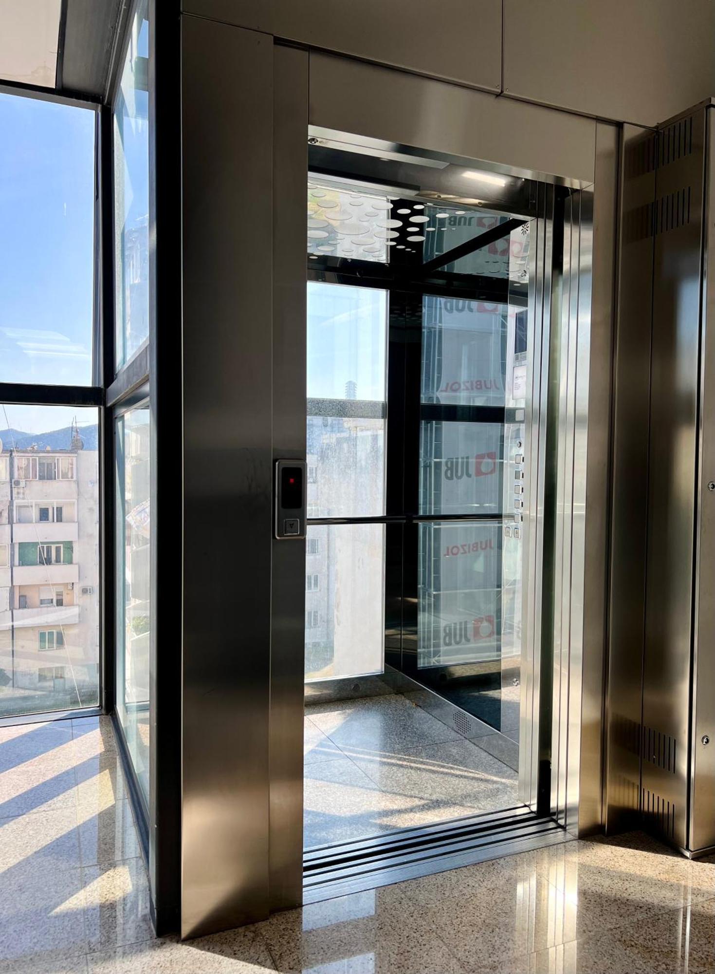 Anja Apartment_City Center_ Бар Экстерьер фото