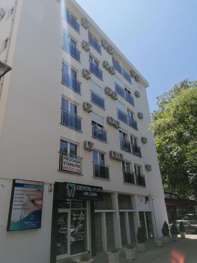 Anja Apartment_City Center_ Бар Экстерьер фото